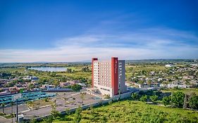 Fiesta Inn Suites Aeropuerto del Bajío